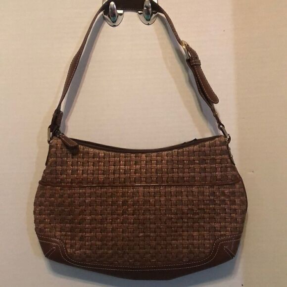 Etienne Aigner Shoulder Bag - Picture 3 of 6